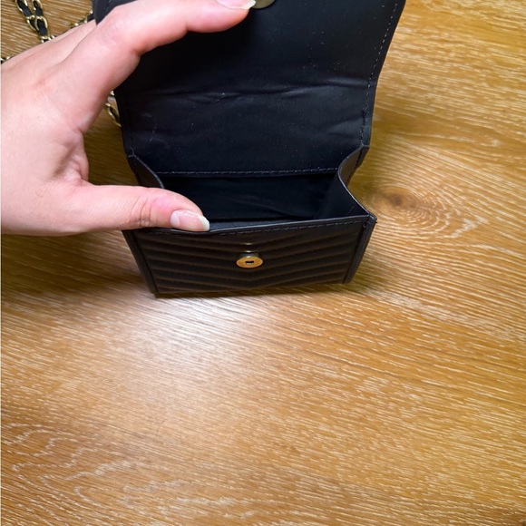 Quilted Mini Crossbody Bag - Picture 6 of 11